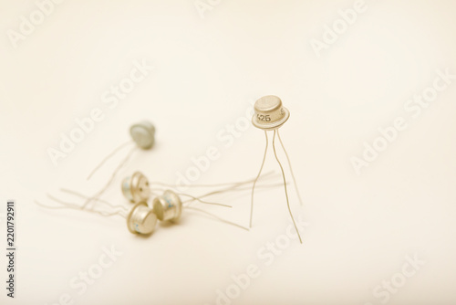 Fotografie Transistors in a metal case. Semiconductor elements.