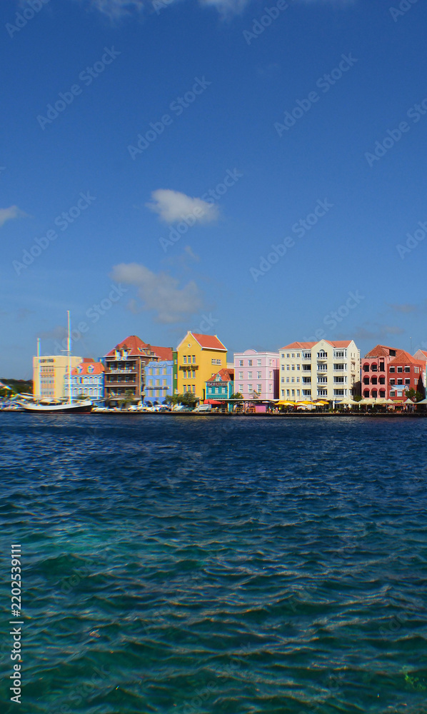 Obraz premium Colorful Historic Buildings in Willemstad, Curacao, Caribbean Sea
