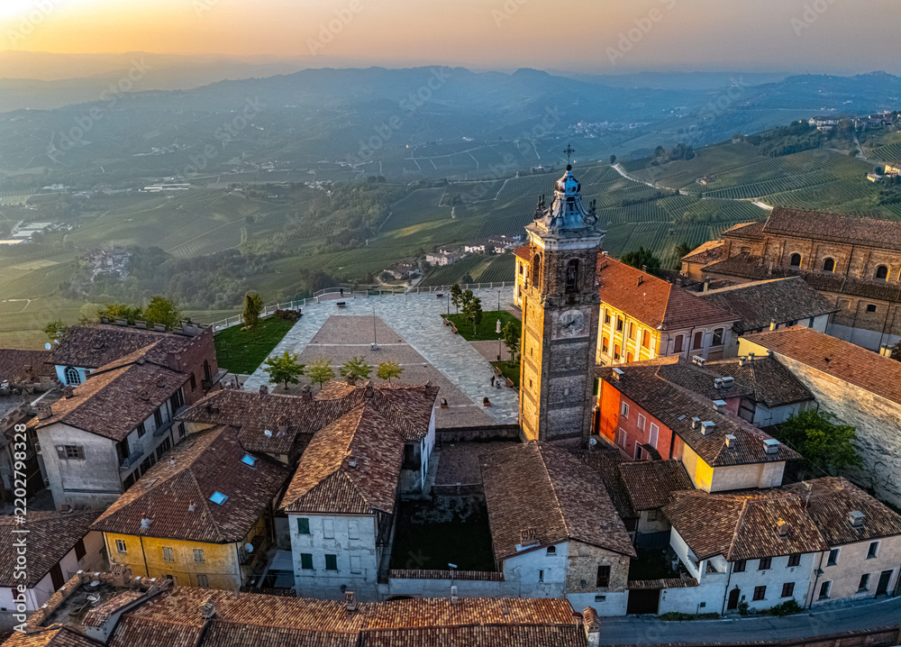 Obraz premium View of La Morra in the Province of Cuneo, Piedmont, Italy