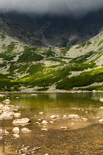 Canvas Print Lake in the mountains