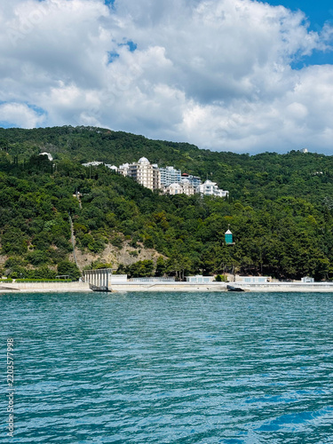 Foto Yalta Crimea 22 June 2026: View of the village of Gaspra Yalta Crimea