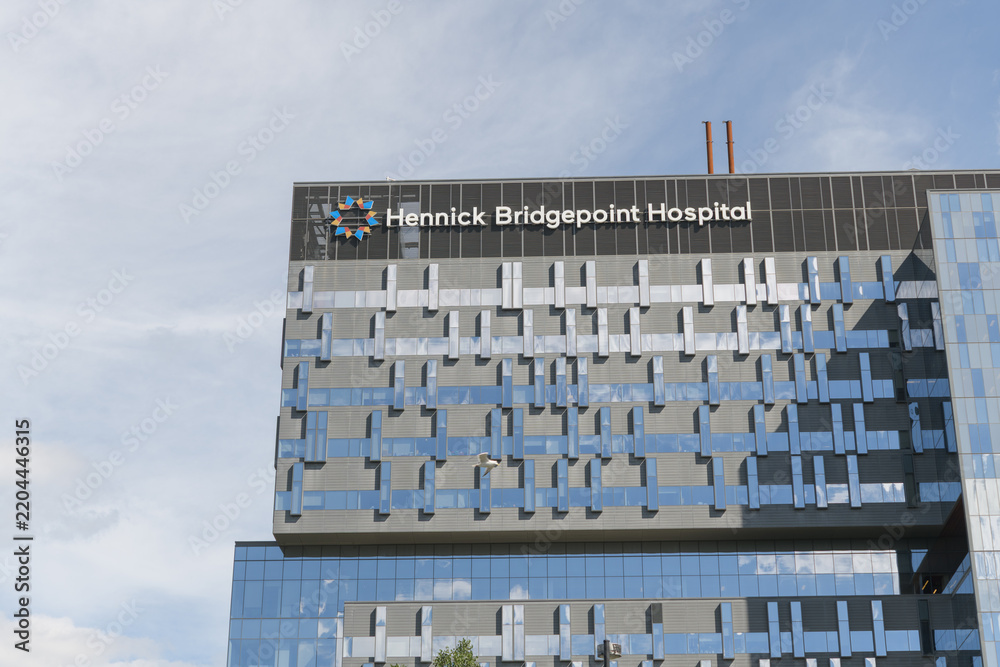 Obraz premium west elevation of Hennick Bridgepoint Hospital seen from Don Valley, Toronto