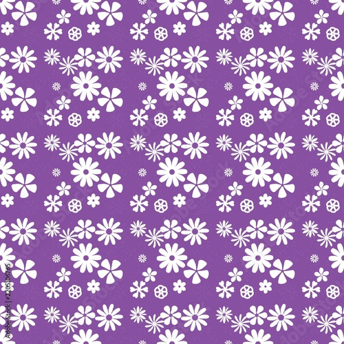 Purple Daisy Seamless Floral Pattern