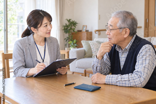 高齢男性との面談