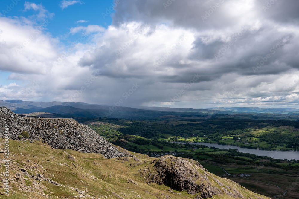 Fototapeta premium hiking trail in lake district, England
