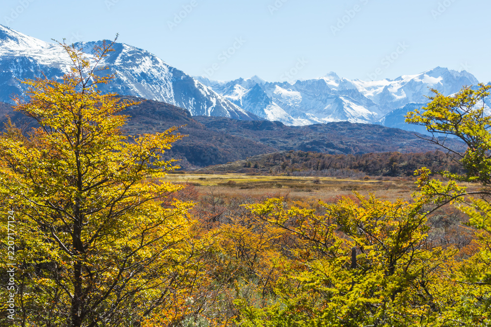 Obraz premium Autumn in mountains