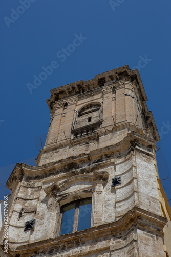 Bari
