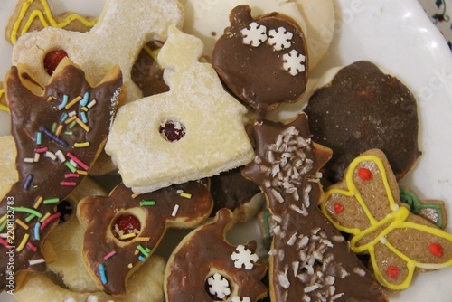 Linzer cookies, Christmas candy on a table