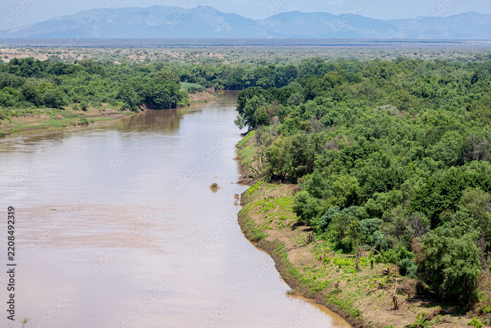 Obraz premium High angle view of the Omo River in Ethiopia near where it empties into Lake Turkana, Kenya