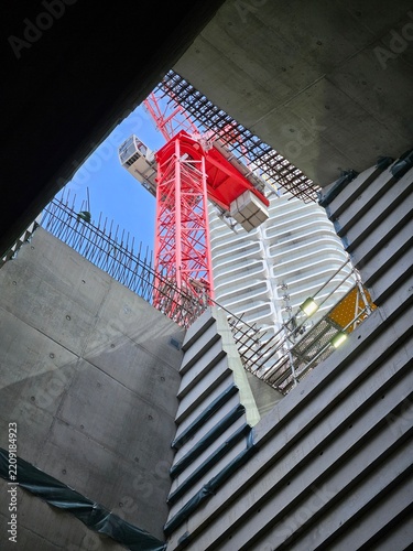 Blick vom U Bahn Tunnel zu den Hochhäusern Frankfurts