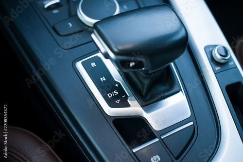 Obraz na plátně Automatic car gear shift lever in modern vehicle