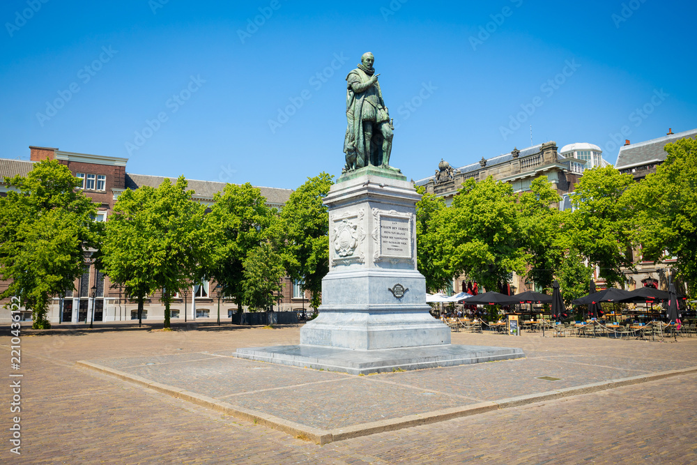 Fototapeta premium Het Plein square in the Hague in Netherlands
