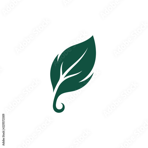 Stylized Green Leaf Vector Icon for Eco Friendly and Organic Design