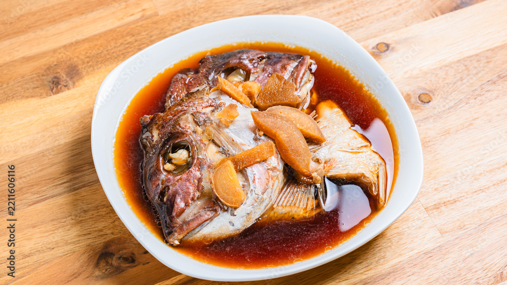 Obraz premium 鯛のあら煮