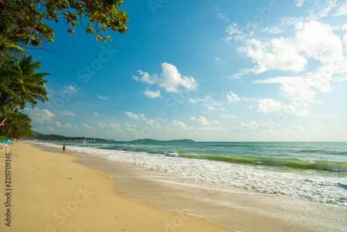 Sunny day sea beach wave blue sky with cloud nature landscape