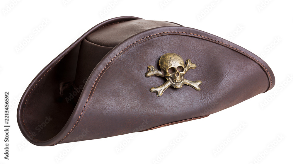 Fototapeta premium Isolated traditional brown leather pirate hat with a metallic skull and crossbones emblem