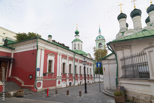 Photography The 17th‑century Church of the Holy Martyrs Prince Mikhail of Chernigov and Boyar Feodor is one of the oldest churches in Moscow, located at 3 Chernigovsky Lane