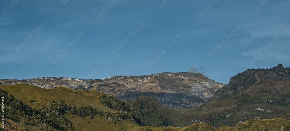 Fototapeta premium Clear blue sky over Nevado del Ruiz