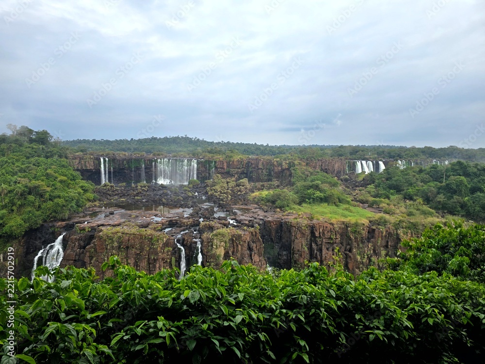 Fototapeta premium Views of the Iguacu Waterfall on the Brasilian Side