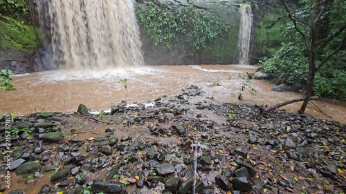 Caminata por pequeñas cascadas en Panama 