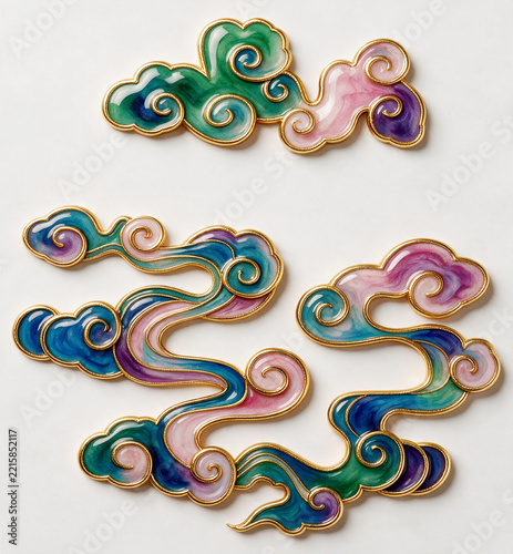 Colorful enameled auspicious cloud pattern carving art design