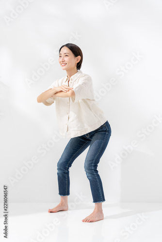 女性　ストレッチ