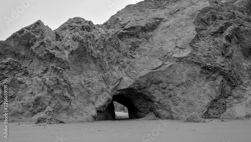 tunnel rock