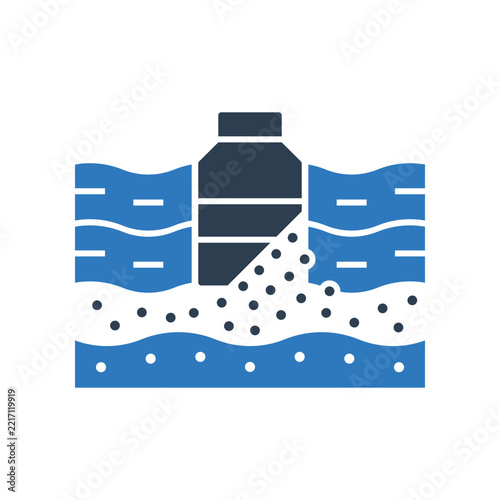 Microplastic In Water Icon - Nano Plastic Bottle Icon