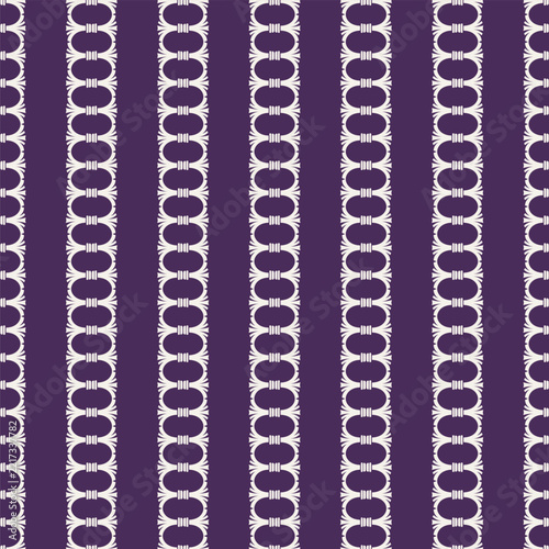 Cream Chain Link Stripe Plum Wallpaper