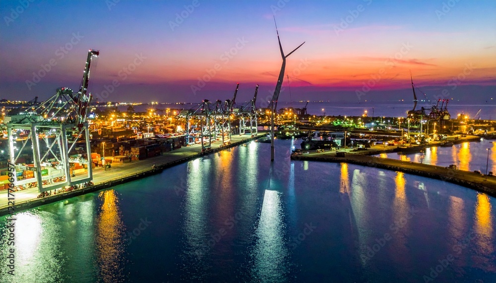 Fototapeta premium Smart Port Energy System