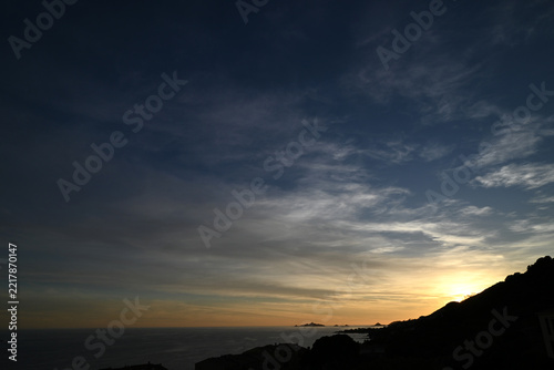 Coucher de soleil sur les îles Sanguinaires en Corse