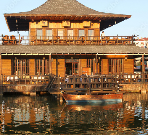 Obraz na plátně The Kyoto Japanese Park in Konya. Japanese architecture.