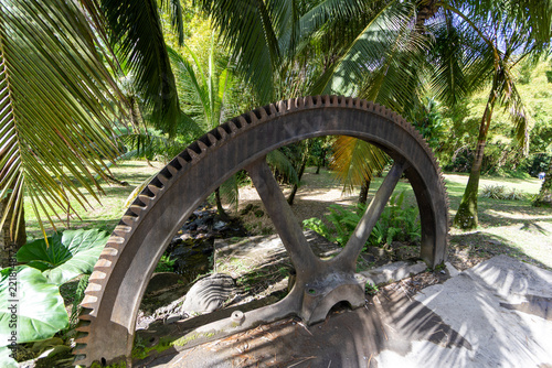 HSE Distillery, Gros-Morne, Martinique: Stone Archway