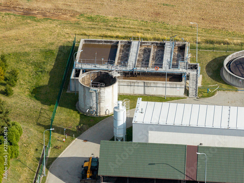 Obraz na plátně Aerial view of sewage treatment plant with clarification tanks for wastewater pu
