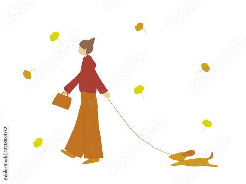 犬と散歩をする女性とイチョウのイラスト