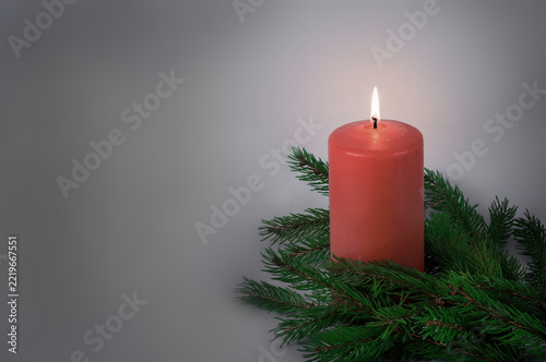 rote Weihnachtskerze