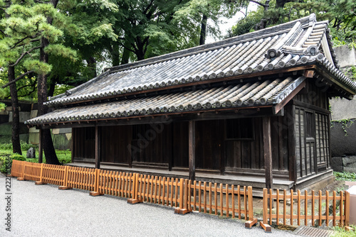 Obraz na plátně Side angle view of historic wooden guardhouse structure in Tokyo Imperial Palace