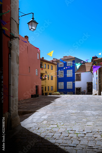 Vibrant facades of Largo da Pena Ventosa in Porto