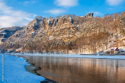 Die Elbe bei Wehlen