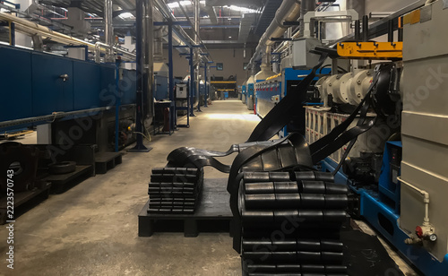 Sliced Rubber Bale Feeding to Extruder, Oven and Cooling Line Processes in Rubber Factory