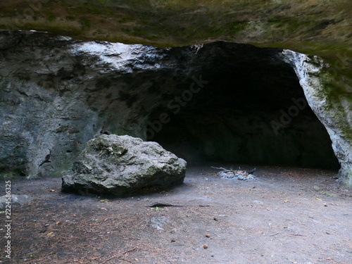 Felsenkulisse Königshöhle, Baden bei Wien 
