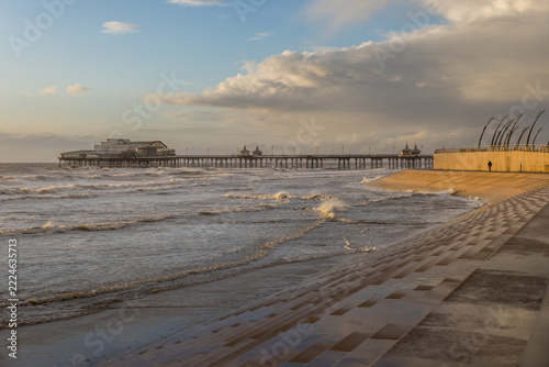blackpool-north-pier-waves-and-curved-steps