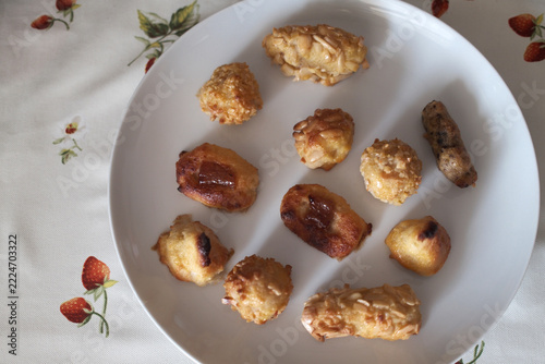 Traditional Catalan Panellets – Handmade Almond and Pine Nut Pastries for All Saints' Day