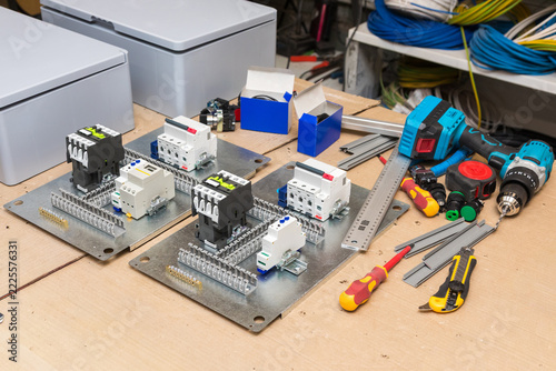 repair of an electrical device in a repair shop