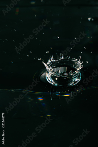 215.Crown Splash from Droplet Impact on Reflective Water