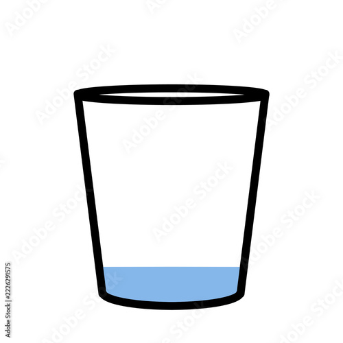 少量の水が残ったコップのシンプルな線画イラスト