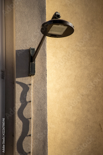 Graphic shadow on wall - Paris - France