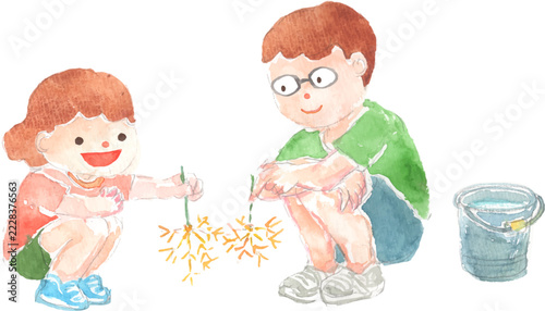 花火をする親子の水彩イラスト