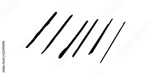 Fotografie A hand-drawn sketch of five parallel lines, subtly varying in thickness and angle, creating a minimalist abstract pattern