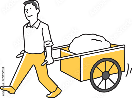 リヤカーで荷物を運ぶ男性